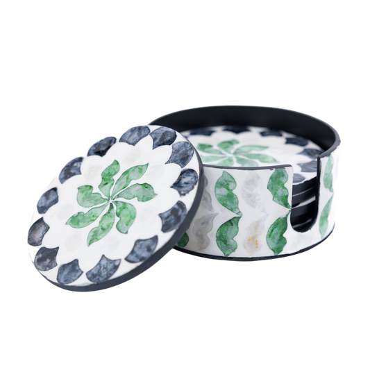Éclosion de Jade - Coffret de 6 sous-verres tout nacre, motif végétal vert et noir sur fond transparent – Produit artisanal fait à la main · Kuênia
