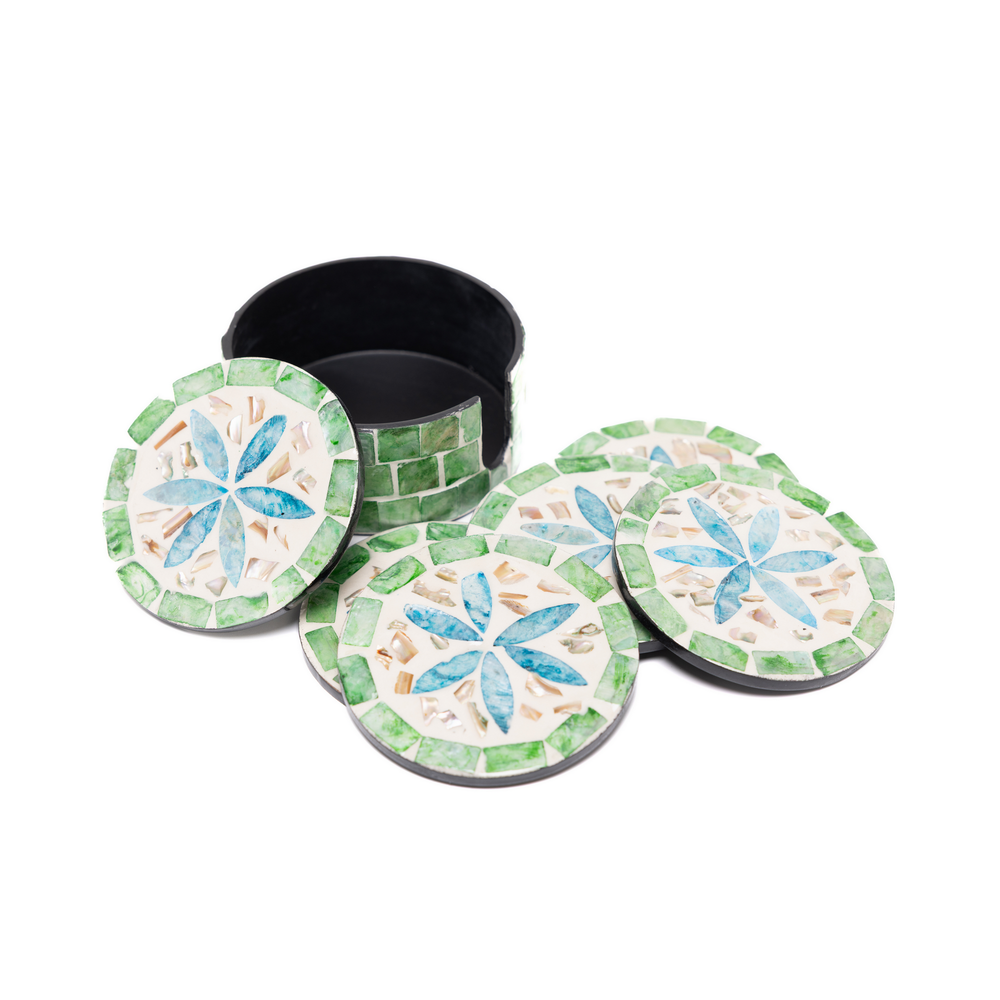 Jardin de Verre - Coffret de 6 sous-verres tout nacre, mosaïque florale multicolore – vue 4 – Produit artisanal fait à la main · Kuênia